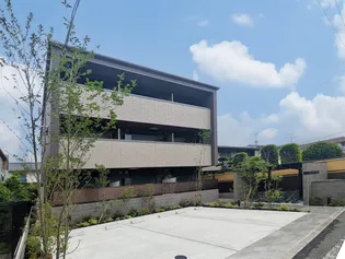 シャーメゾン九品寺【3階】の外観