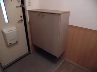 ガーデンコートみずき台 G棟【1階】の玄関