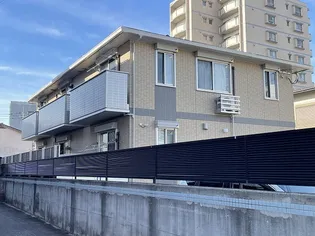 S シュエットの画像