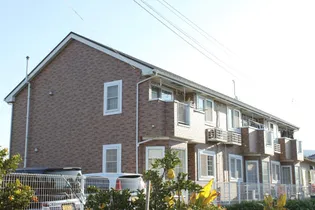 ストローガーデン【2階】の外観