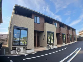 サン ハイム【1階】の外観