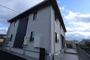 ティアラB【1階】の外観