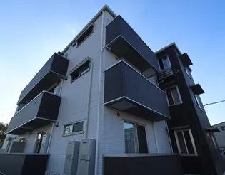 マンダリンフィールド【1階】の外観