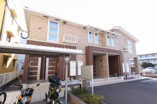 サクラ リアの画像