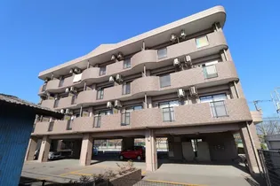 シェーンドルフ中津留【4階】の外観