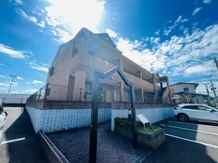 グリーン アース【2階】の外観