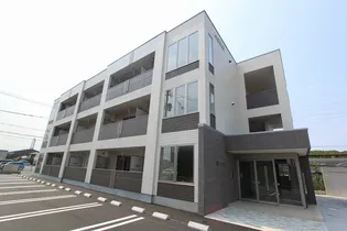 アールズ ハイム【2階】の外観