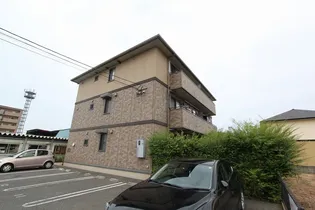 ロアジス【2階】の外観