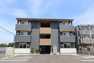 PREMILIFE須賀【2階】の外観