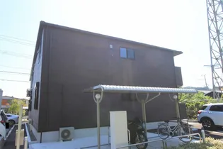 クロエ【1階】の外観