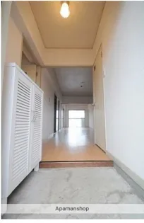 カーサ芳美Ⅰ【402号室】の玄関