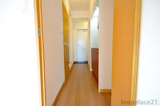 レオパレス別府Ⅱ【3階】の玄関