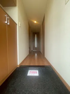 グランディール【00107号室】の玄関