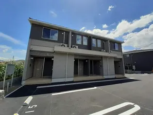 プレミアム24番館【1階】の外観