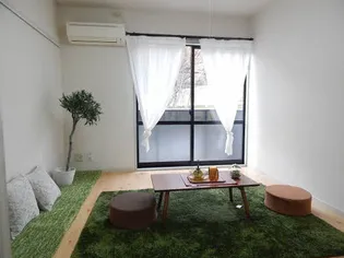 ジュネスコート A棟【2階】の居間