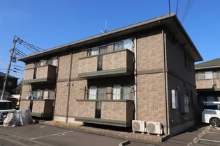 リザイア II【2階】の外観