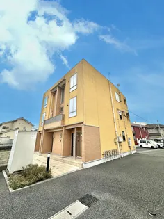 ブリエ・ヴェルジェC【1階】の外観