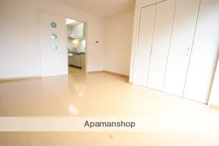 ティラーレ【203号室】の居間