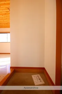 ラパン郡元【B202号室】の玄関