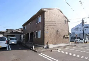 ヴィラ・モナリエールC棟【202号室】の外観