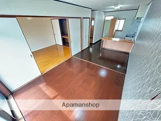 丸久第12コーポ A棟【202号室】の居間