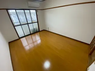 シティハイツ姫城 A・B【B25号室】の居間