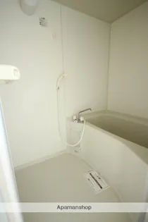 若葉町アパート【102号室】の内装