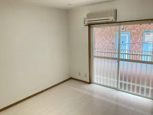 ガーデンTNⅡ【2階】の内装