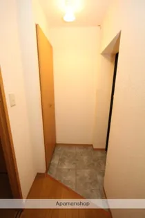 パークサイドひえだ【1階】の内装