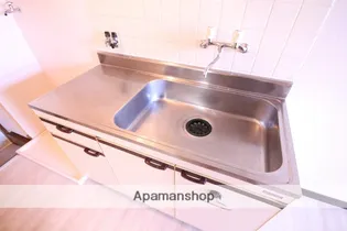 メイプルコート広原【113号室】のキッチン