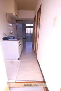 メイプルコート広原【113号室】の玄関