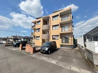 アットフィールド【2階】の外観