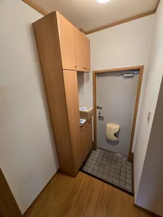 ヌーベル・オーブA【1階】の玄関