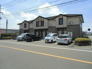 ヌーベル・オーブA【1階】の外観