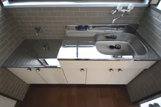 ガーデンR8【1階】の内装