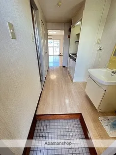 フィロフジヤマ【301号室】の玄関