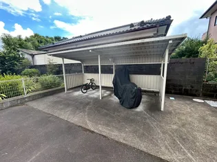 ラ・ナチュール B棟【1階】の外観