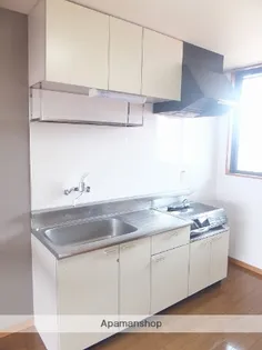 サニーコート仲町【2階】のキッチン
