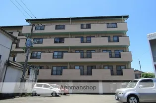 サニーコート仲町【3階】の外観