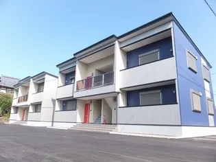 CREA COURT A棟【A-4号室】の外観