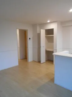 アルバ Ⅱ【1階】の居間