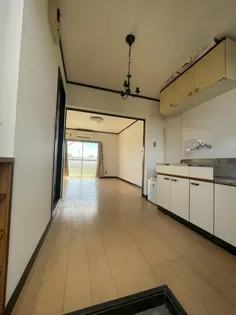 ガーデンHE【205号室】の玄関