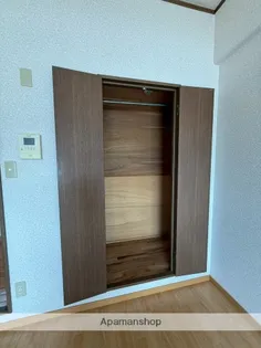 第8年見マンション【5階】の内装