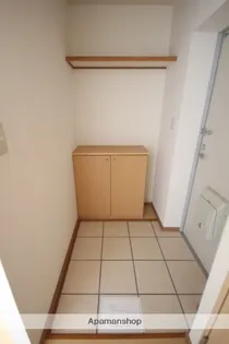 ネオハイツ宮丸【101号室】の玄関