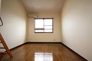 レクセル都城【2-I号室】の居間