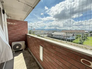 ガーデンヒルズ吉尾【303号室】の内装