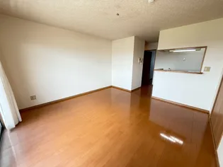 ガーデンヒルズ吉尾【303号室】の内装