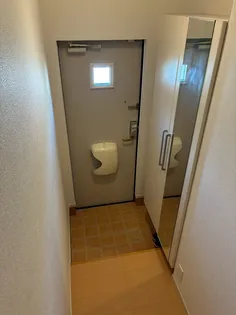 ハーモニー ベル【2階】の玄関