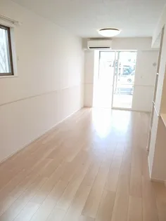 ロータス都城3【1階】の居間