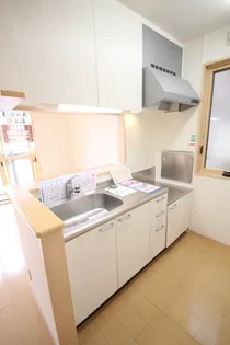 マルクイーン A棟【1階】のキッチン